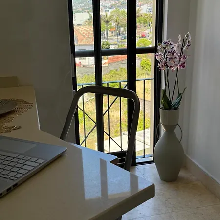 Personal 3 Daire Funchal