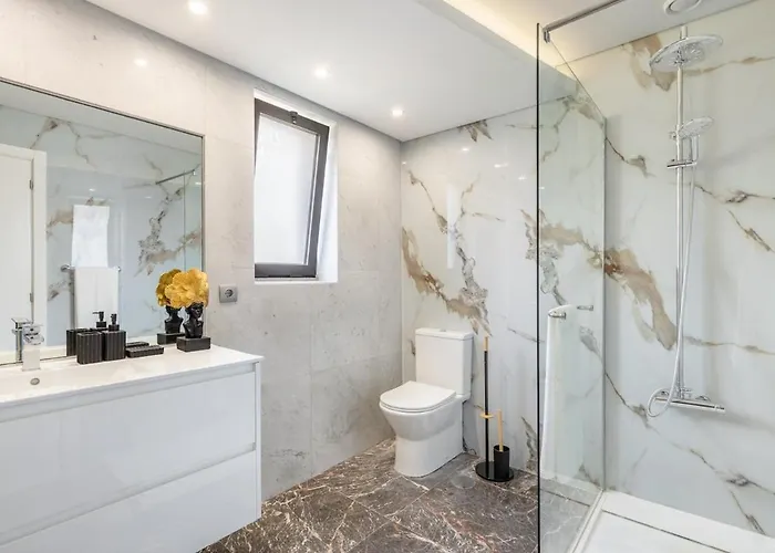 Personal 3 Apartment *